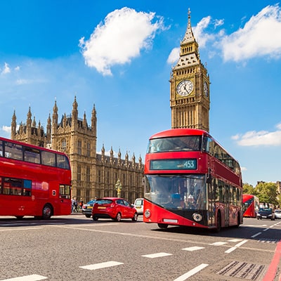 Tours in England - Traditional Red Bus