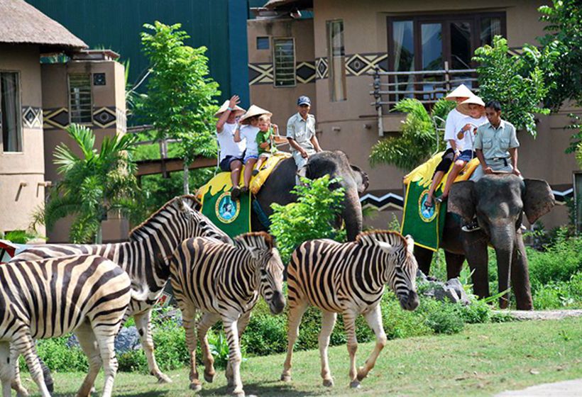 Family Holiday in Bali Zoo
